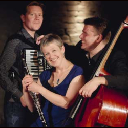 Anja Pr&aelig;st Trio - Resonans 